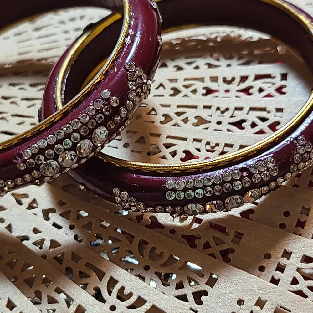 Elegant Maroon Rhimestone Kids Bangles